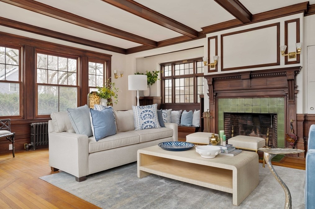 47 Hancock Ave, Newton MA 02459-1746 exterior