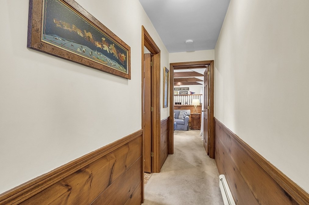 9 Carlisle St, Andover MA 01810-1423 exterior