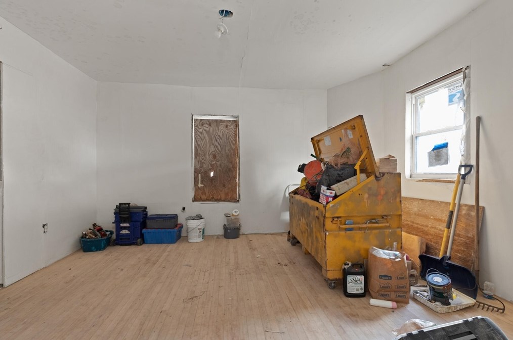 70 Green Hill Pkwy, Worcester MA 01605-2508 exterior