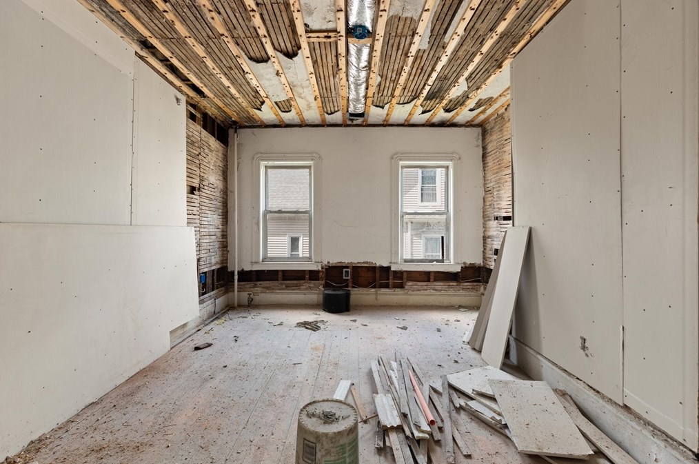 70 Green Hill Pkwy, Worcester MA 01605-2508 exterior