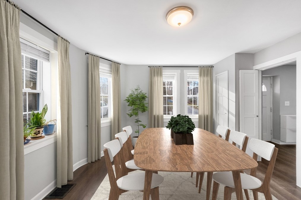 125 Forest St, Weymouth MA  02190-1005 exterior