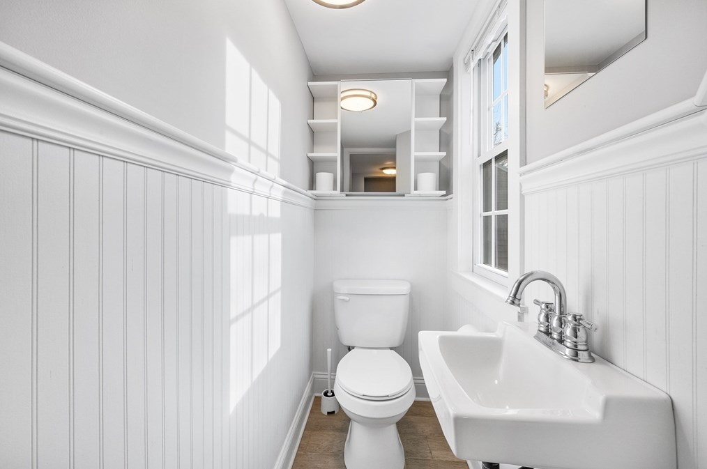 125 Forest St, Weymouth MA  02190-1005 exterior