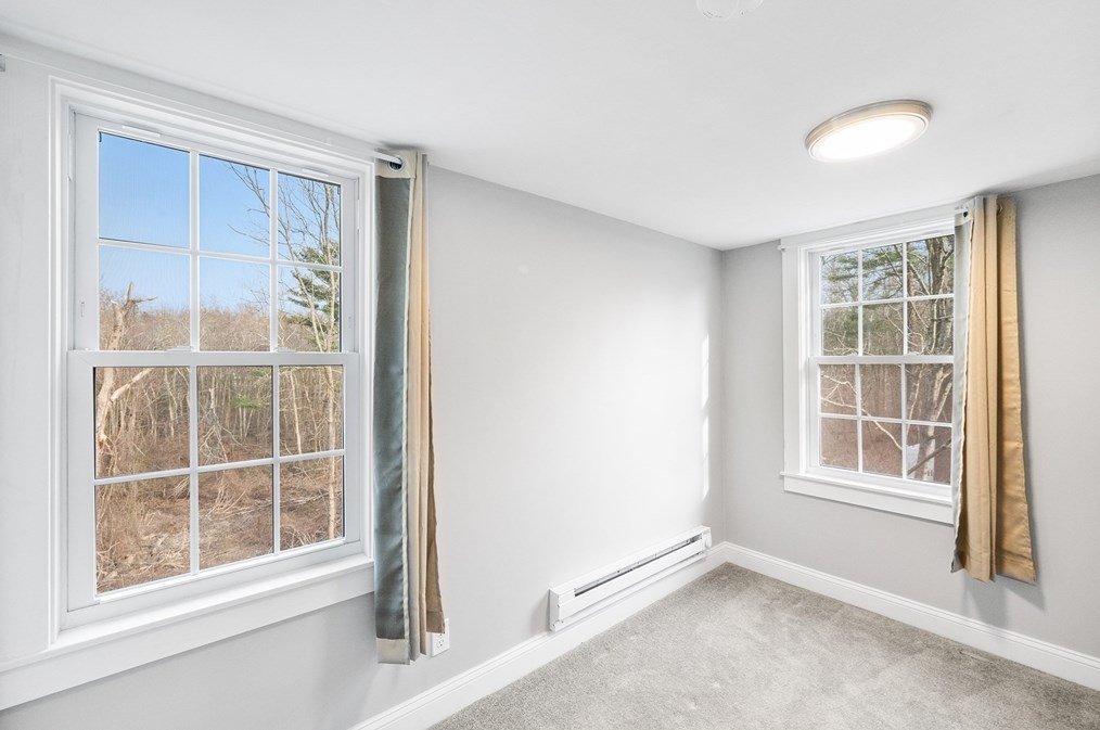 125 Forest St, Weymouth MA  02190-1005 exterior