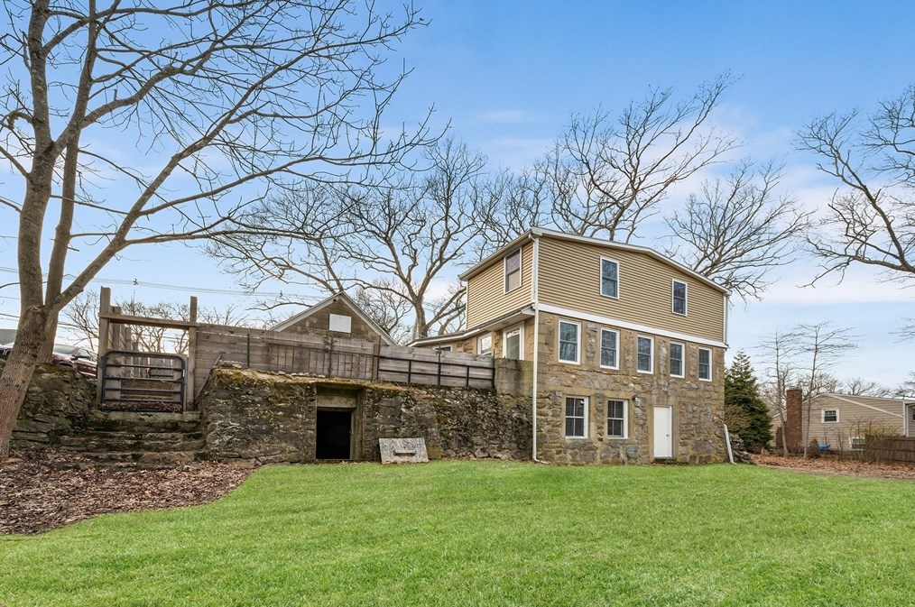 125 Forest St, Weymouth MA  02190-1005 exterior