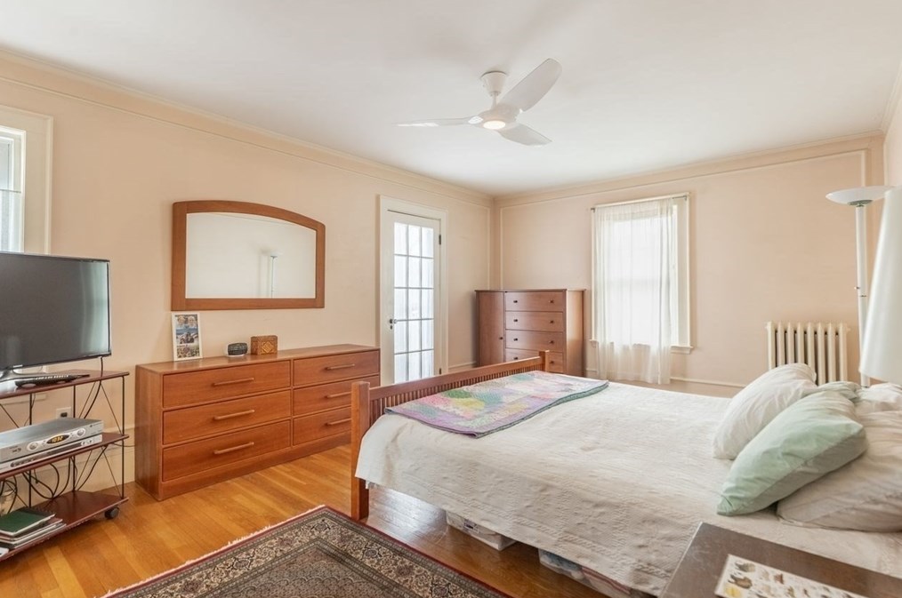 360 Payson Rd, Belmont MA 02478-2720 exterior