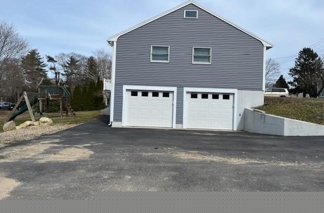 51 Nicks Rock Rd, Plymouth, MA 02360 exterior