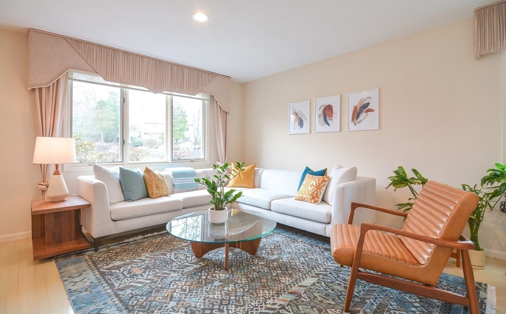 26 Aspen Rd, Sharon MA  02067-3207 exterior