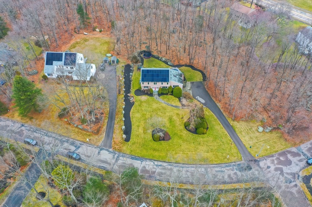 26 Aspen Rd, Sharon MA  02067-3207 exterior