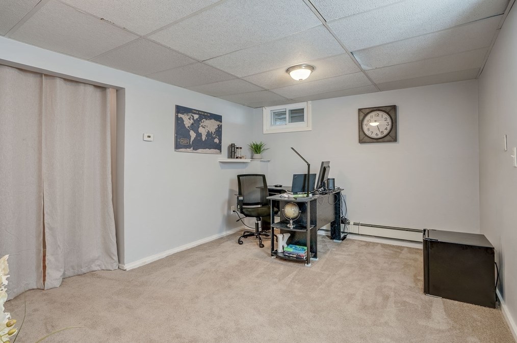 15 Winter St, Reading MA 01867-2642 exterior