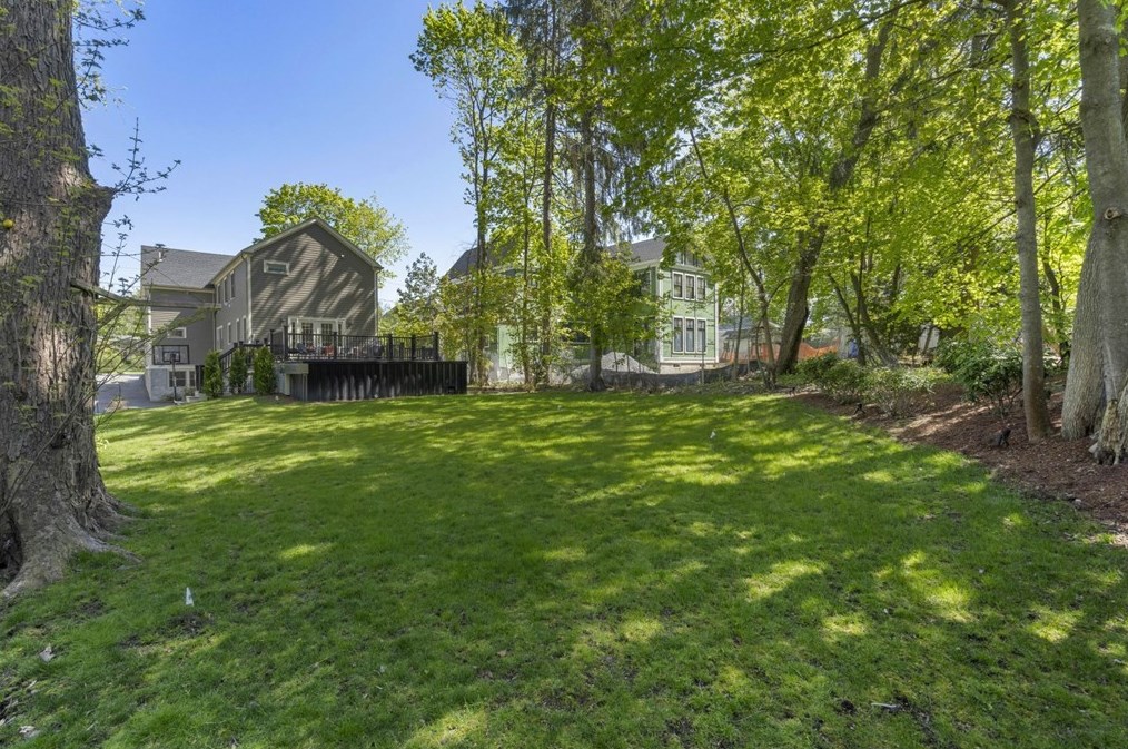 265 Jackson St, Newton MA 02459-2523 exterior