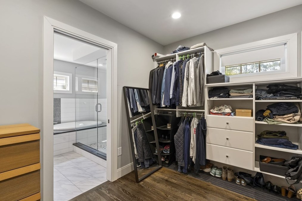 265 Jackson St, Newton MA 02459-2523 exterior