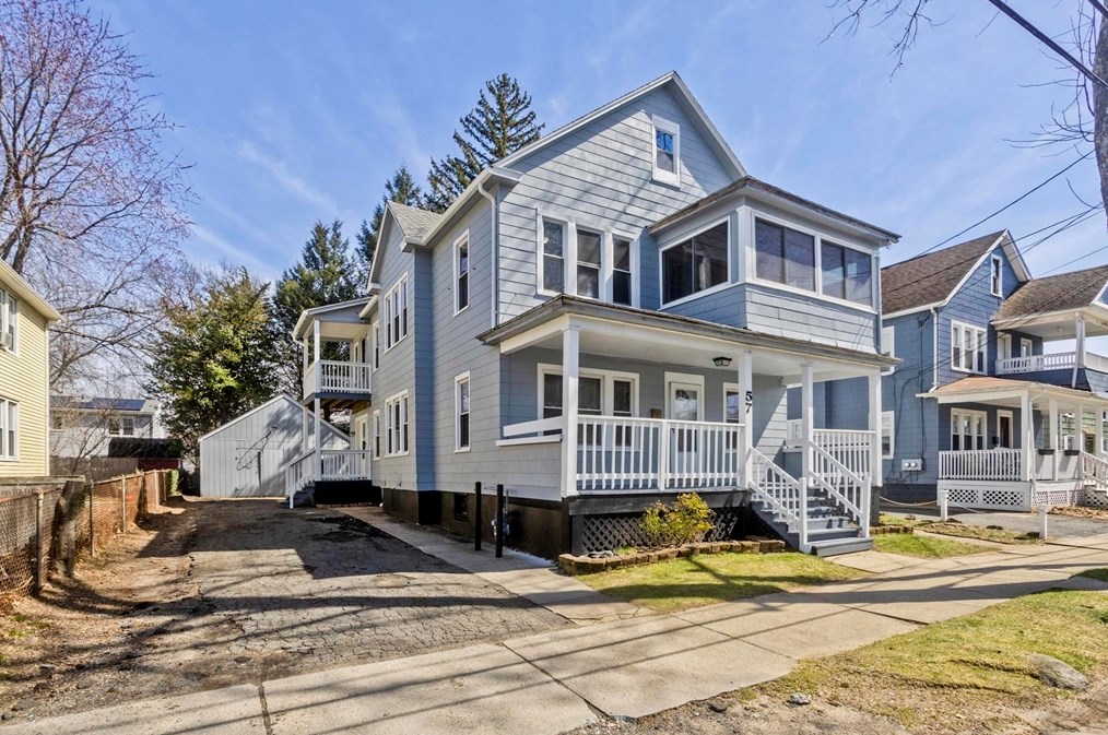 57-59 Eloise St, Springfield, MA 01118