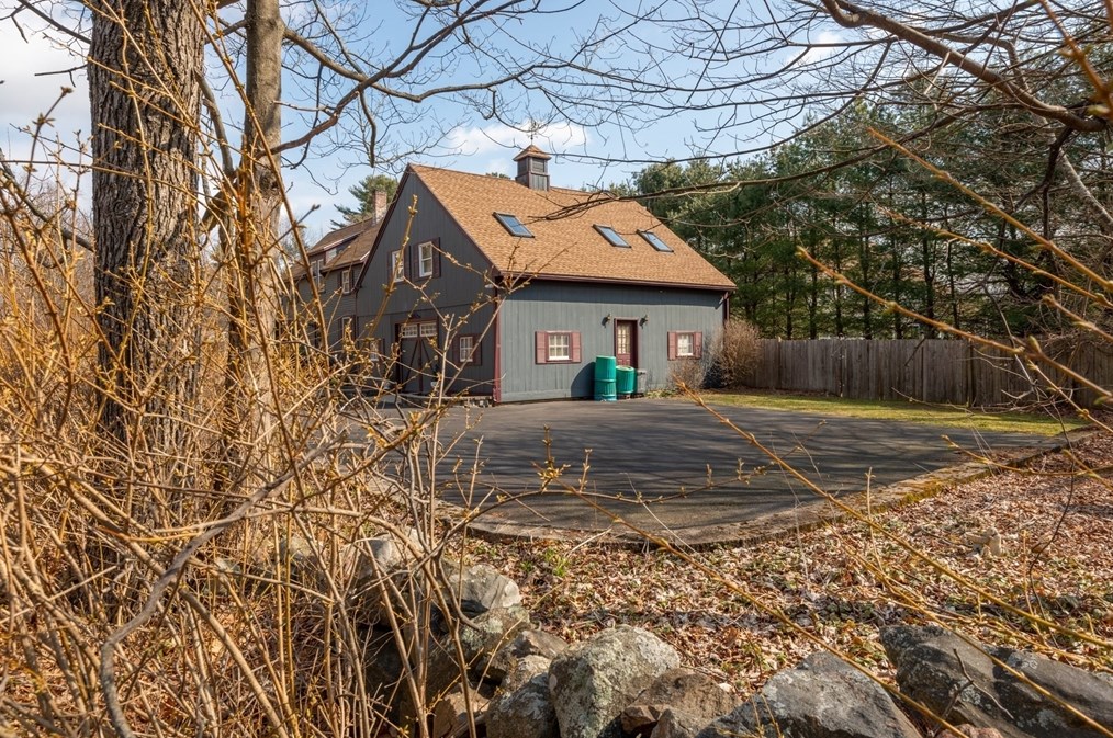 70 Boston St, Middleton, MA 01949