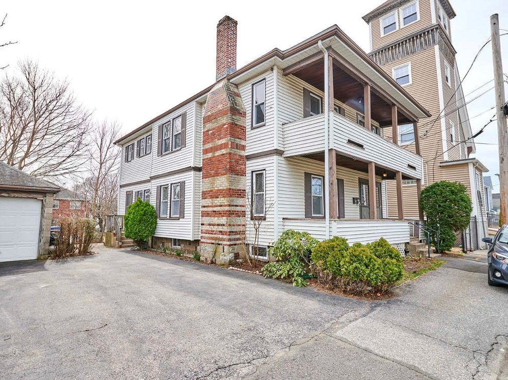 30 Central St, Waltham MA  02453-5404 exterior