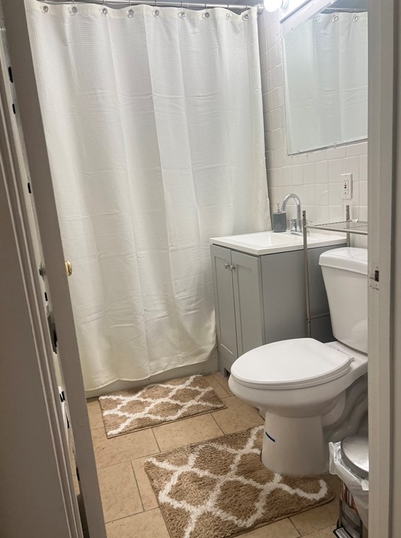 145 Un St, Everett MA  02149-4801 exterior