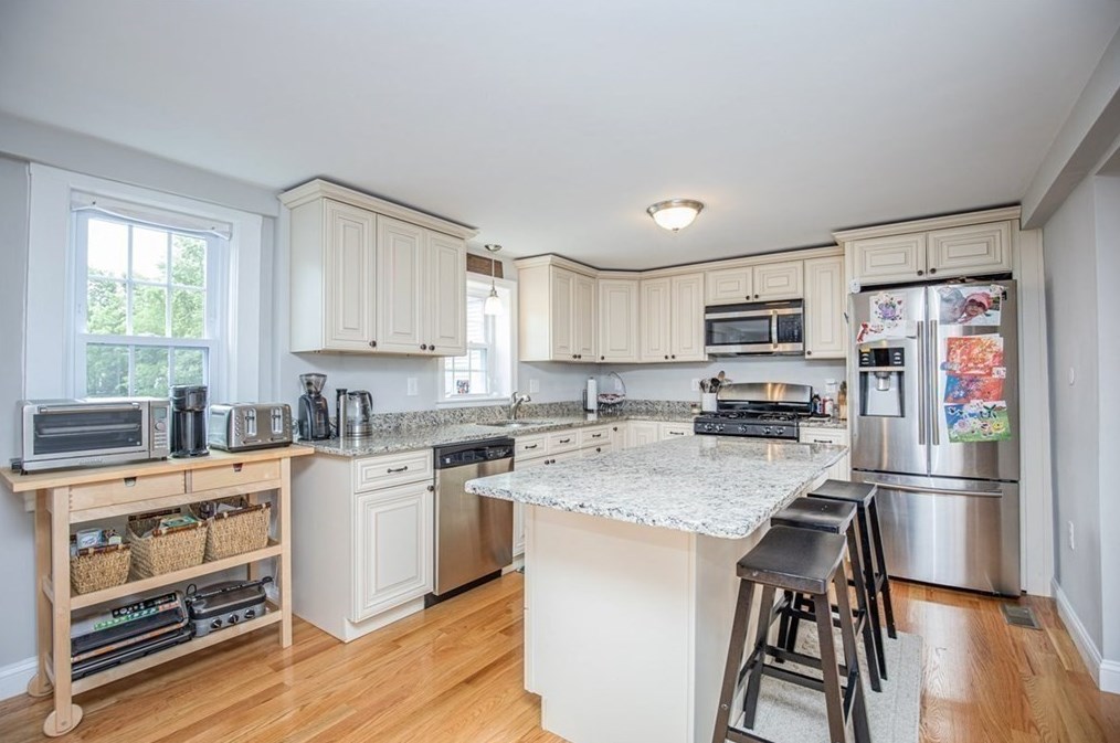 180 Concord #1, Holliston, MA 01746