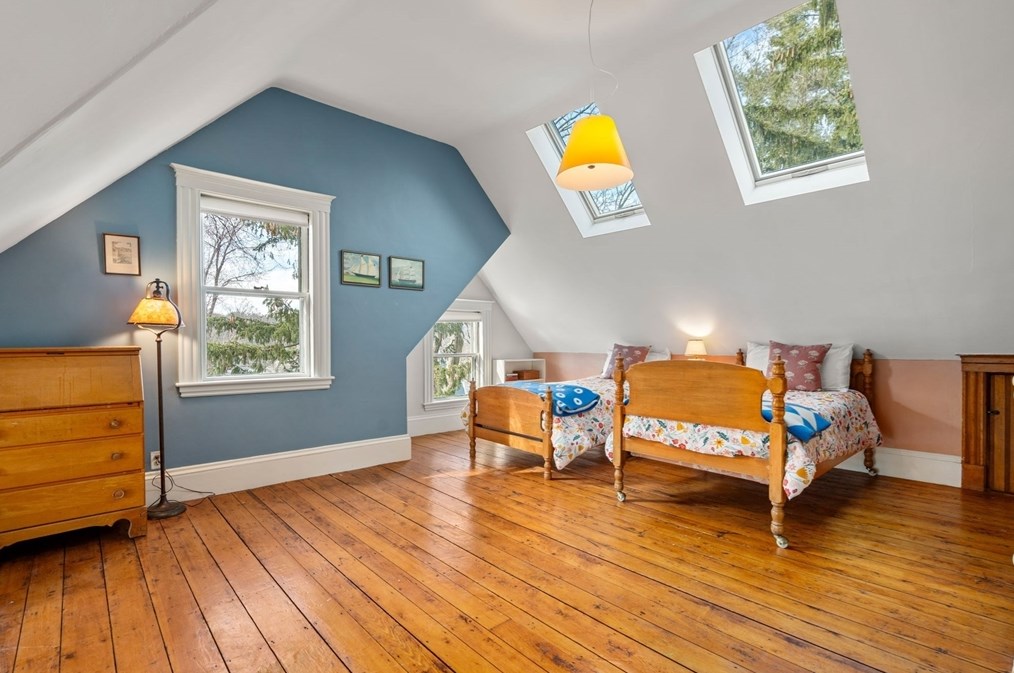 90 School St, Belmont MA 02478-3013 exterior