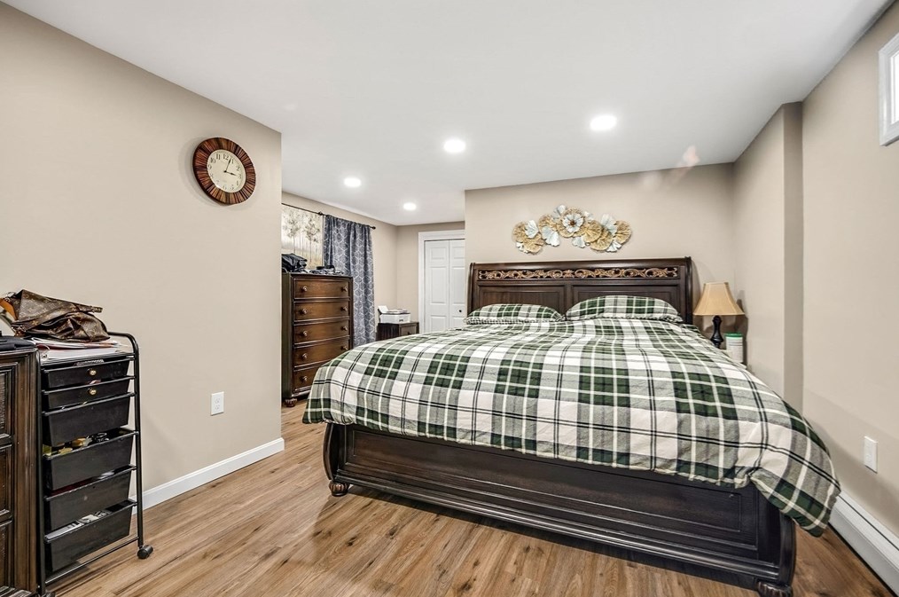 26 Murdock Ave, Winchendon MA  01475-1536 exterior