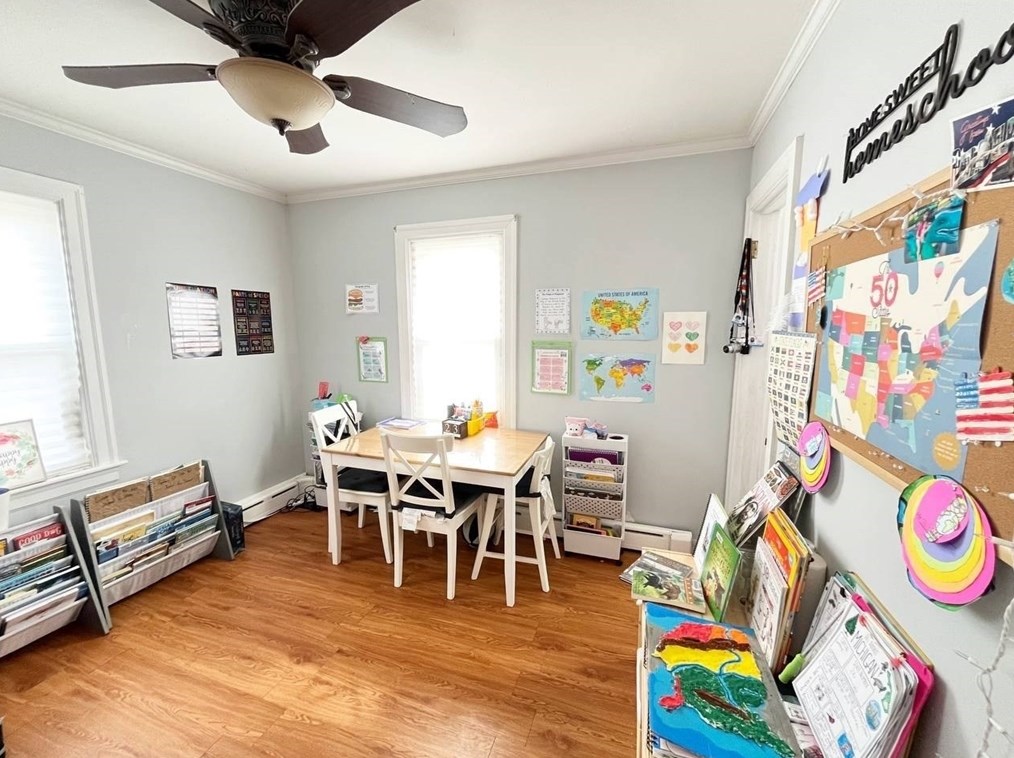 38 Rock St, Mansfield MA  02048-2347 exterior