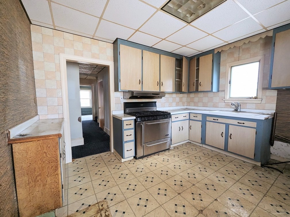 57 Almont St, Malden MA 02148-5726 exterior