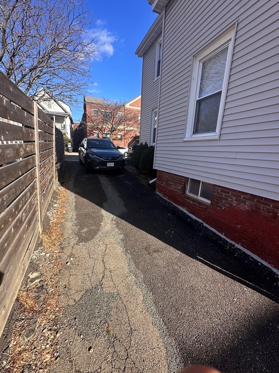 374 Highland Ave, Somerville MA  02144-2508 exterior