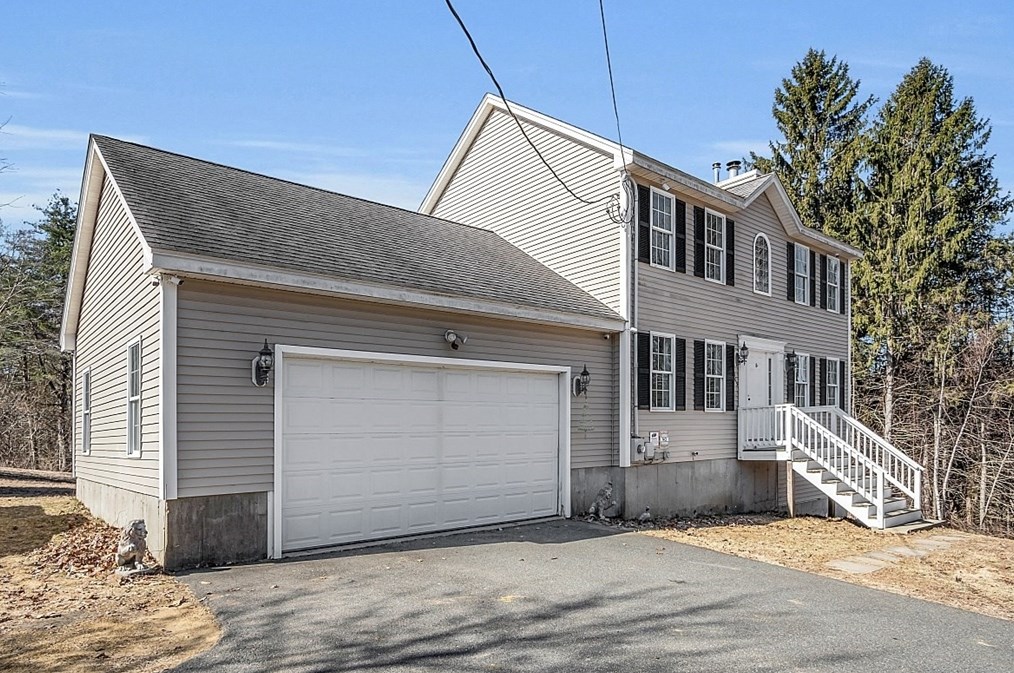 365 State Rd, Athol, MA 01331 exterior
