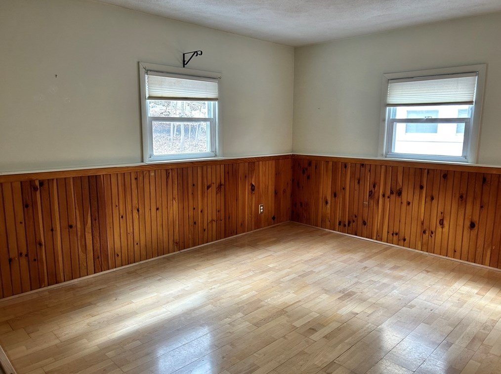 34 Crescent Ln, Malden MA  02148-1858 exterior