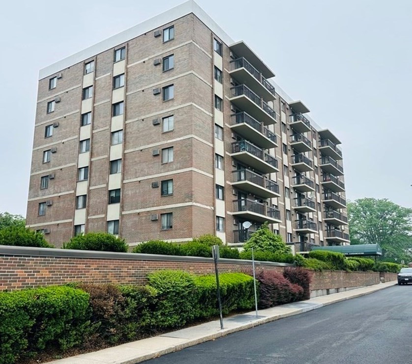 10 Williams St, Watertown MA 02472-4609 exterior