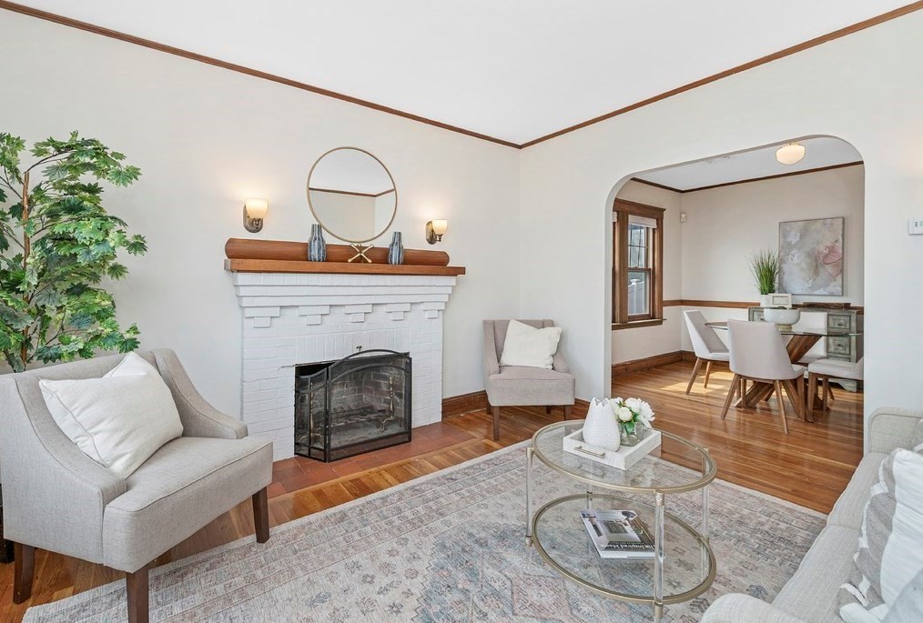 49 Huron Cir, Boston, MA 02124 exterior