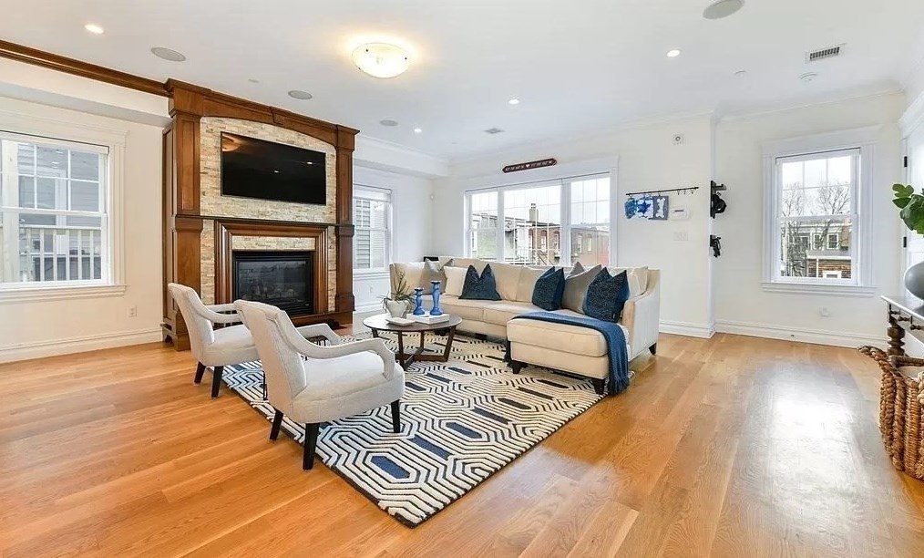 161 Tudor St Unit 3, Boston, MA