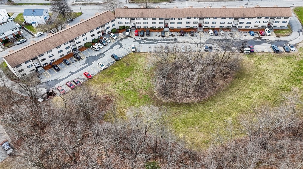 271 Humphrey St, Lowell MA 01850-1378 exterior