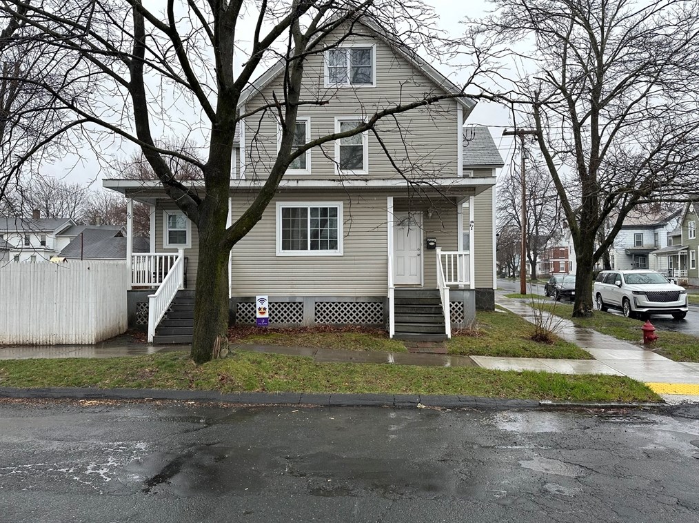 26 Kellogg St, Montgomery, MA 01085