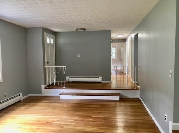 28 Brucewood Rd, Acton, MA 01720