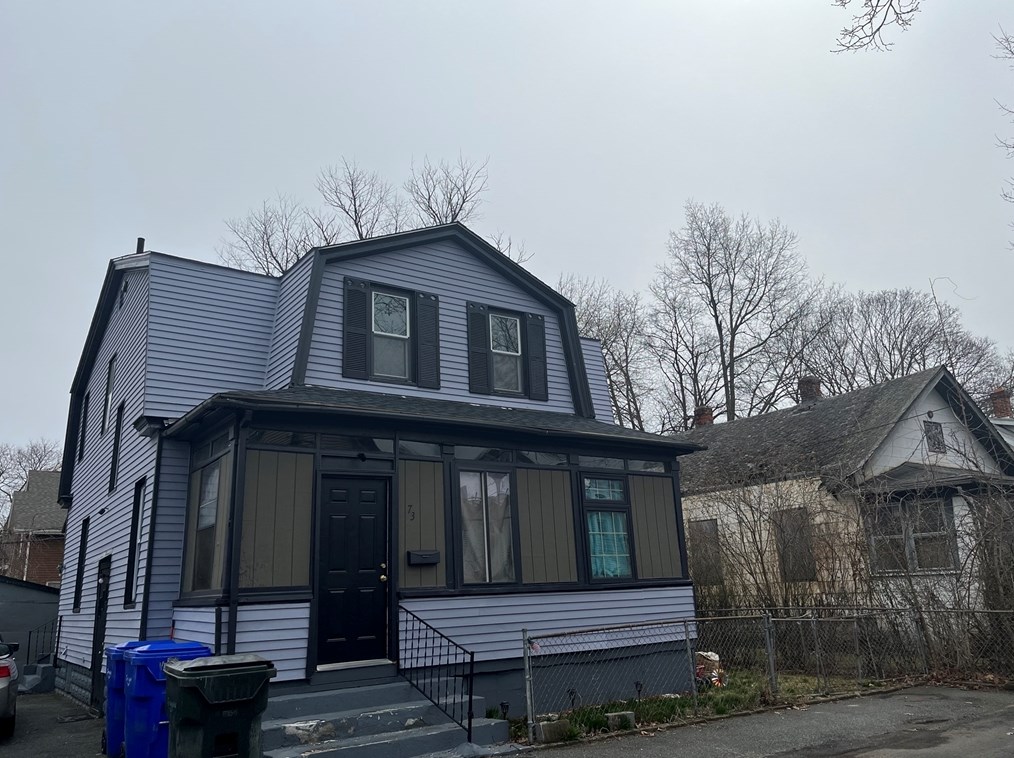 73 Villa Pkwy, Springfield, MA 01109
