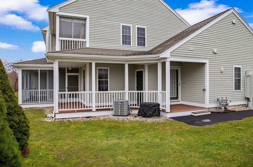 5 Masi Meadow #b, Middleton, MA 01949