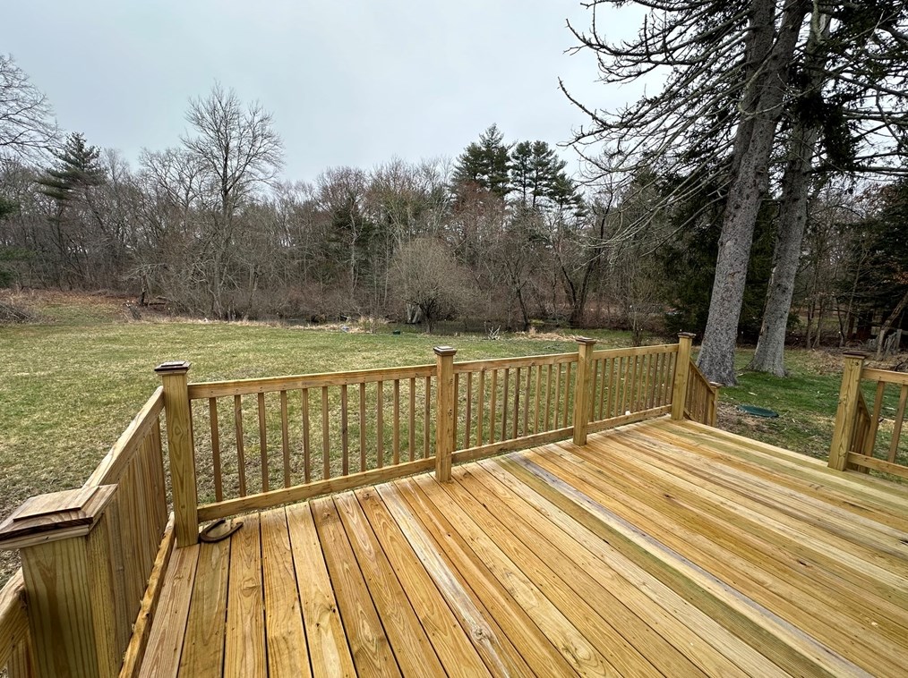 260 Tremont St, Rehoboth MA  02769-2706 exterior