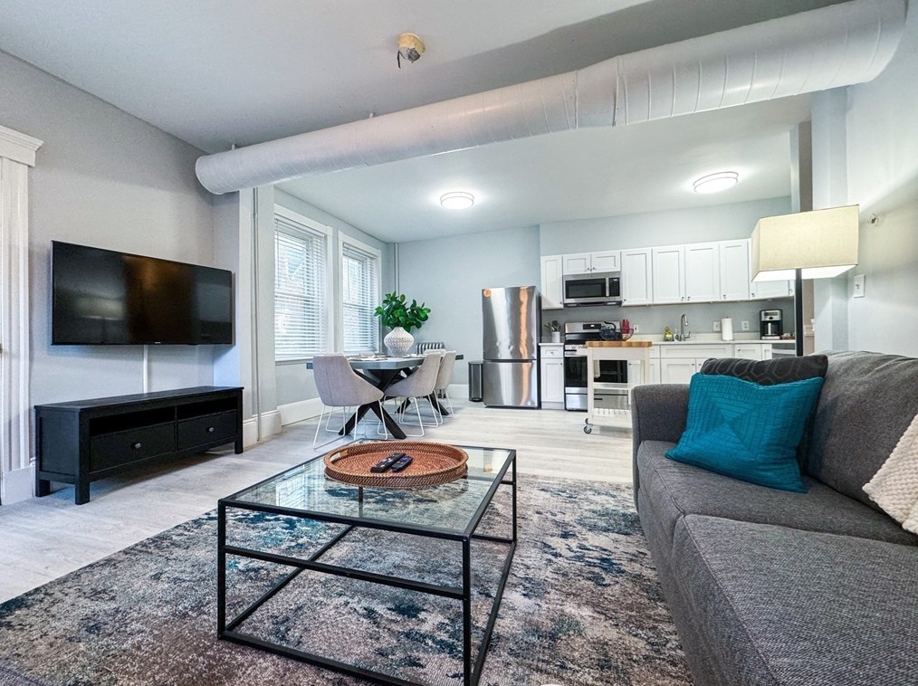 636 Washington St #furnished, Brookline, MA 02446