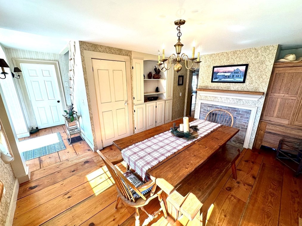 26 West St, Worcester MA 01609-2307 exterior