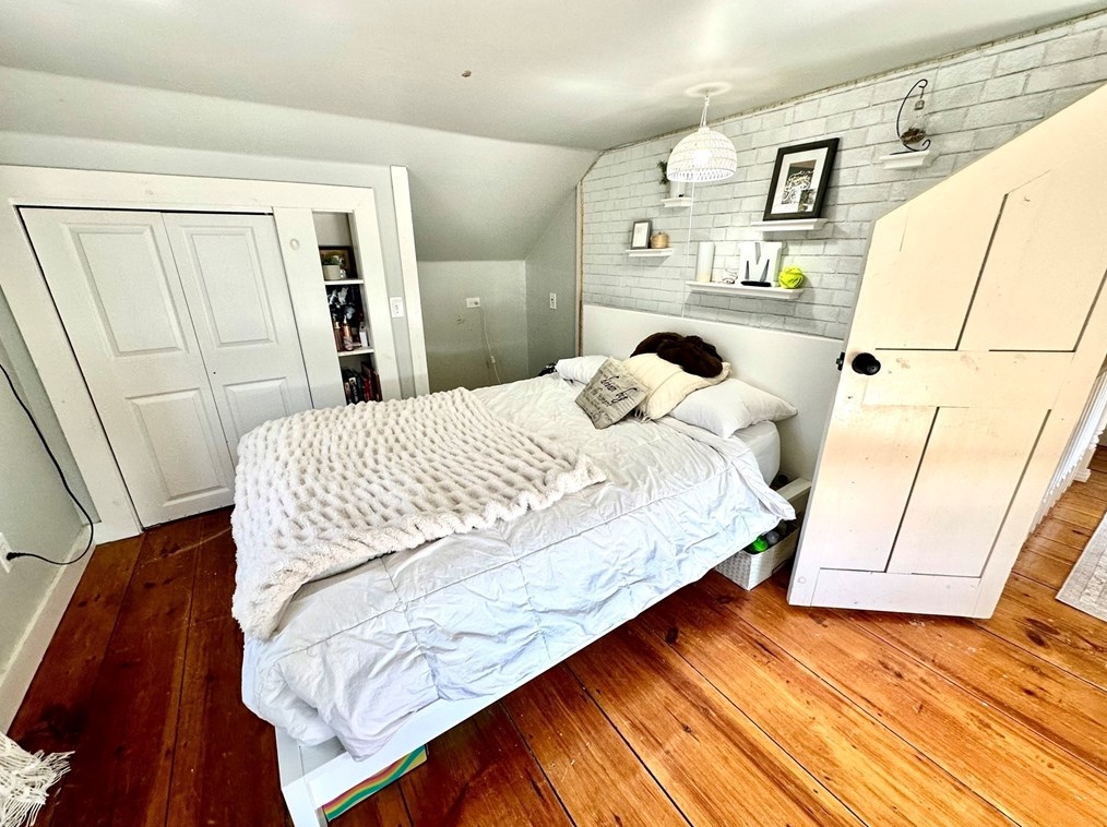 26 West St, Worcester MA 01609-2307 exterior