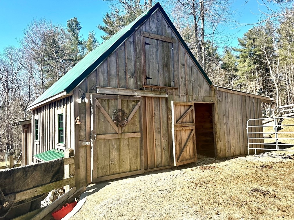 26 West St, Worcester, MA 01612 exterior