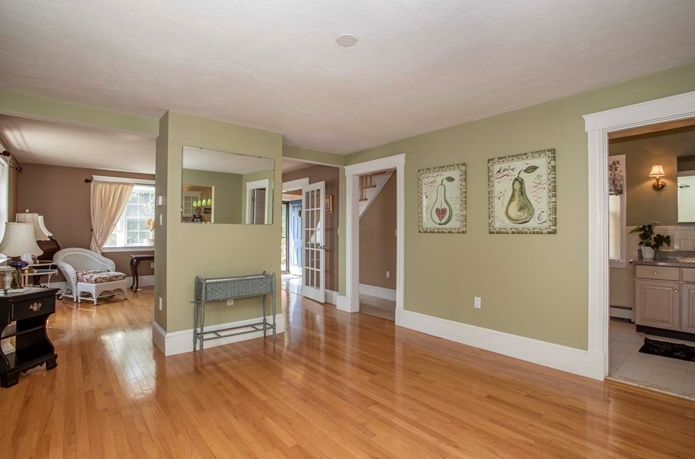 15 Water St, Boston MA 02167-3180 exterior