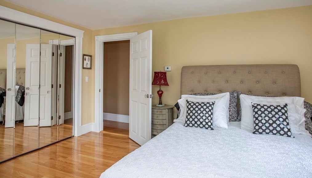 15 Water St, Boston MA 02167-3180 exterior