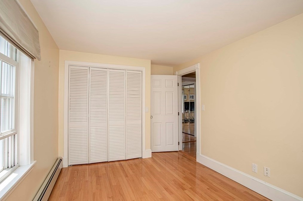 15 Water St, Boston MA 02167-3180 exterior