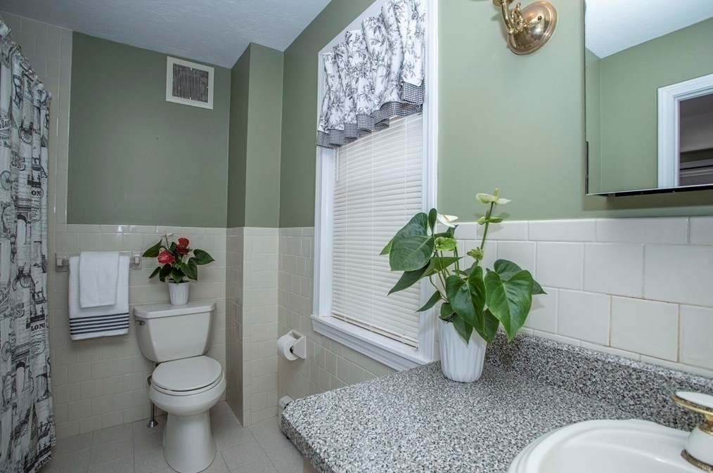 15 Water St, Boston MA 02167-3180 exterior