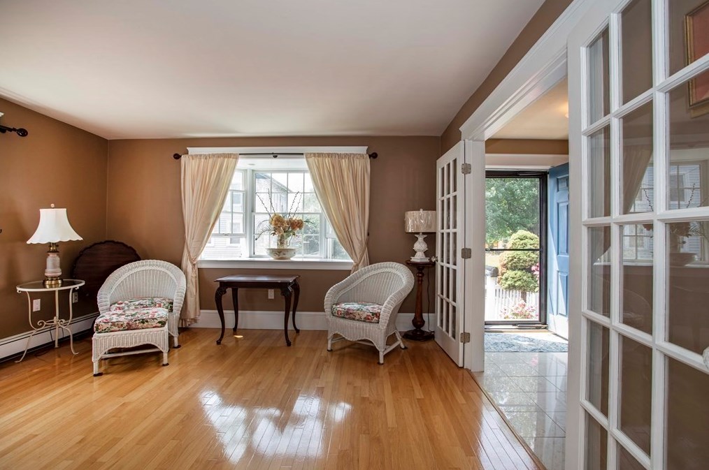 15 Water St, Boston MA 02167-3180 exterior