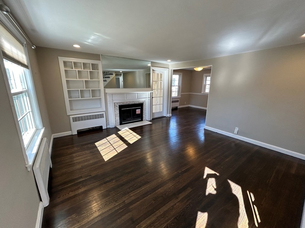 13 Euclid Ave, Natick MA  01760-1921 exterior