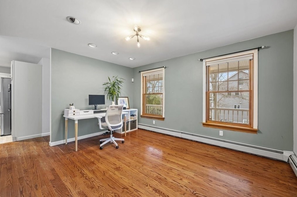 730 Dickinson St, Fall River MA  02721-4535 exterior