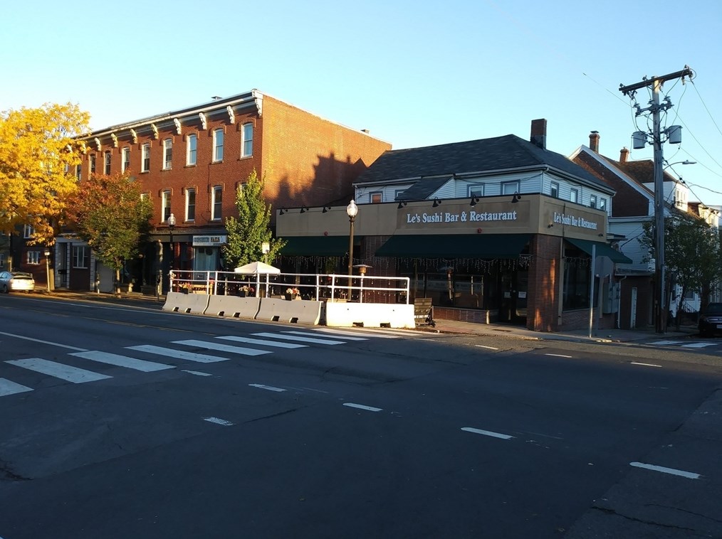 78 5th St, Cambridge MA  02141-1751 exterior