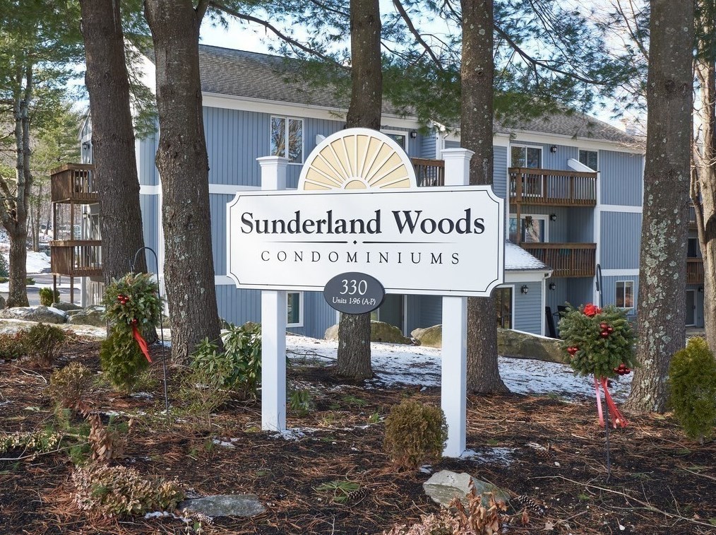 330 Sunderland Rd #78, Worcester, MA 01604