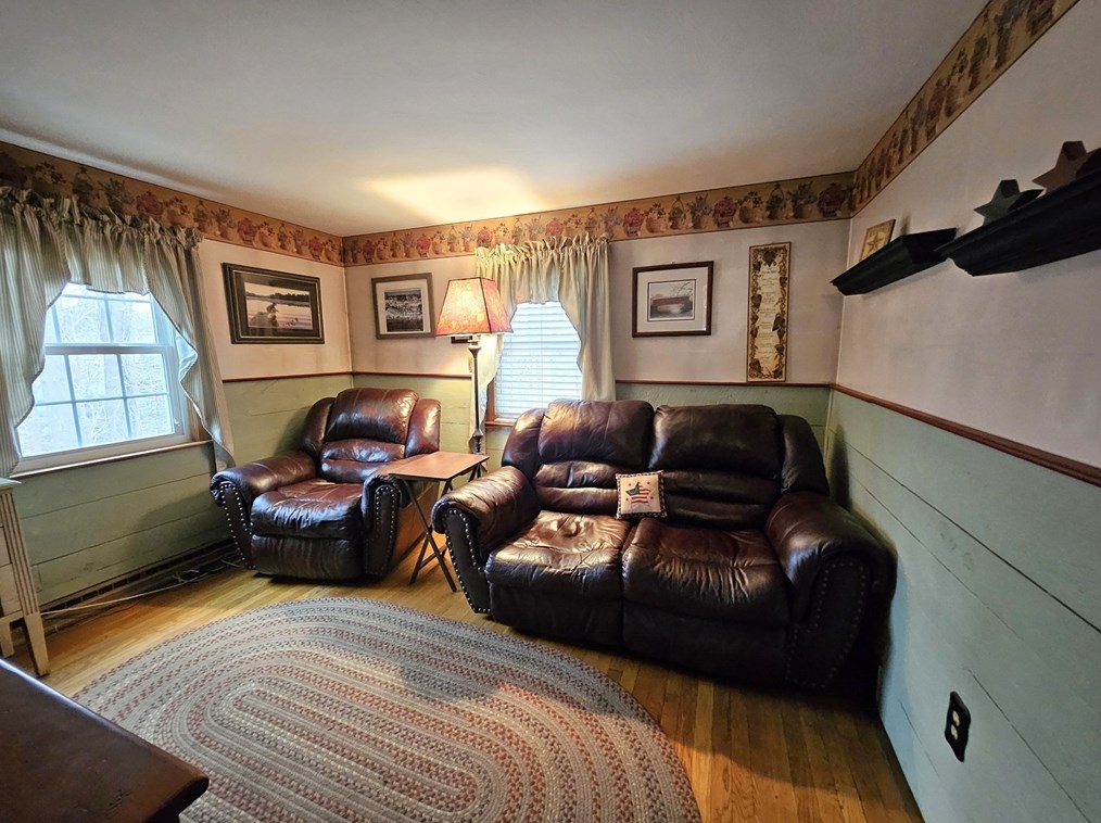 12 Savery Ave Ter, Plymouth MA 02360-4416 exterior